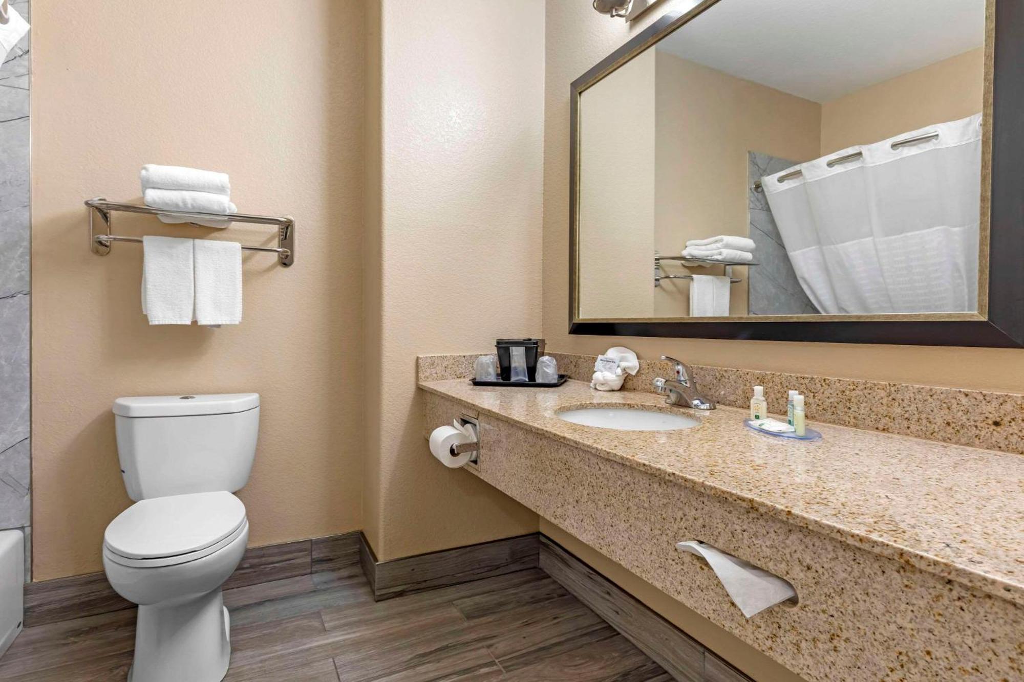 Quality Inn And Suites Groesbeck Eksteriør billede